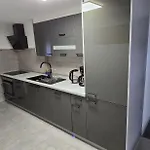 Einzigartiges Apartment, Mitten In Der